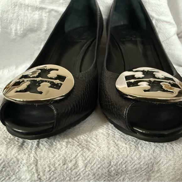 Tory Burch Black Peep-Toe wedges - Picture 2 of 7